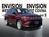 Used 2022 Jeep Compass Latitude image 2