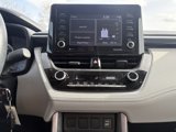 Used 2022 Toyota Corolla Cross L image 2