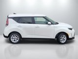 New 2025 Kia Soul LX image 3