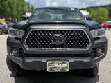 Used 2018 Toyota Tacoma 4x4 Double Cab image 2