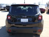New 2023 Jeep Renegade Latitude w/ Sun & Fun Group image 5