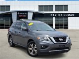 Used 2017 Nissan Pathfinder SL image 1