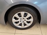 Used 2022 Toyota Corolla LE image 5