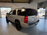Used 2011 GMC Yukon SLT w/ SLT-2 Equipment Package image 5