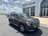 Used 2024 GMC Terrain Denali w/ Denali Premium Package image 2