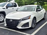 Used 2024 Nissan Altima 2.5 SV image 6