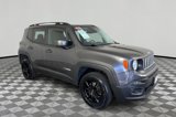 Used 2017 Jeep Renegade Latitude image 3