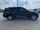 Used 2023 Ford Explorer XLT image 3