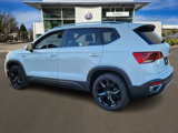 Used 2022 Volkswagen Taos SE w/ Panoramic Sunroof Package image 3