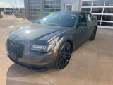 Used 2022 Chrysler 300 Touring w/ Sport Appearance Package image 3