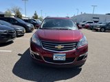 Used 2017 Chevrolet Traverse LT image 2