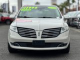 Used 2019 Lincoln MKT AWD image 6