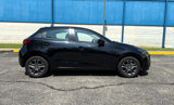 Used 2020 Toyota Yaris XLE image 4
