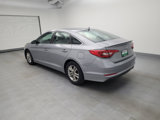 Used 2016 Hyundai Sonata SE image 3