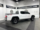 Used 2023 Toyota Tacoma TRD Off-Road image 3