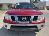 Used 2010 Nissan Frontier SE image 3