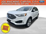 Used 2019 Ford Edge Titanium image 2