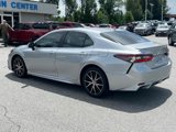 Used 2022 Toyota Camry SE image 4