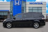 Used 2015 Toyota Sienna SE image 3