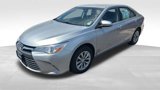 Used 2017 Toyota Camry LE image 1
