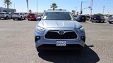 Used 2020 Toyota Highlander XLE image 4