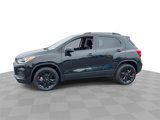 Used 2022 Chevrolet Trax LT w/ Redline Edition image 5