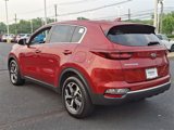 Used 2022 Kia Sportage LX image 5