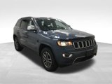 Used 2019 Jeep Grand Cherokee Limited w/ Trailer Tow Group IV image 3