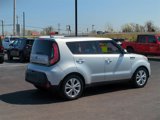 Used 2015 Kia Soul + image 3