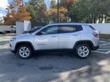 New 2025 Jeep Compass Latitude image 2