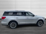 Used 2021 Lincoln Navigator Reserve w/ Luxury Package image 6