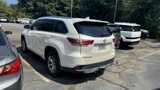 Used 2014 Toyota Highlander XLE image 3