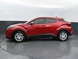 Used 2020 Toyota C-HR LE image 4