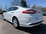 Used 2015 Ford Fusion SE image 3