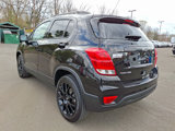 Certified 2022 Chevrolet Trax LT w/ Midnight Edition image 4
