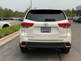 Used 2017 Toyota Highlander Limited Platinum image 5