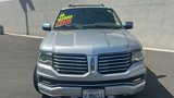Used 2016 Lincoln Navigator Select image 2