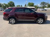 Used 2019 Ford Explorer XLT w/ Equipment Group 201A image 2
