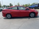 Used 2018 Toyota Prius Prime Premium image 2