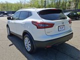 Used 2020 Nissan Rogue Sport SV w/ Technology Package image 4