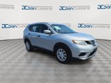Used 2016 Nissan Rogue S image 2