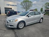 Used 2017 Ford Fusion S image 2