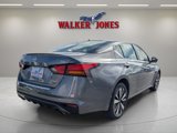 Used 2022 Nissan Altima 2.5 SV w/ SV Premium Package image 4