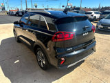 Used 2022 Kia Niro LXS image 6