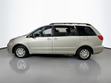 Used 2010 Toyota Sienna LE image 5