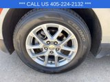 Used 2023 Chevrolet Equinox LT image 2