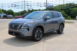 Used 2025 Nissan Rogue SV image 6