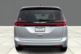 Certified 2023 Chrysler Pacifica Touring-L image 4