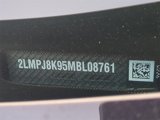 Used 2021 Lincoln Nautilus Reserve image 3