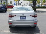 Certified 2021 Volkswagen Jetta R-Line image 4